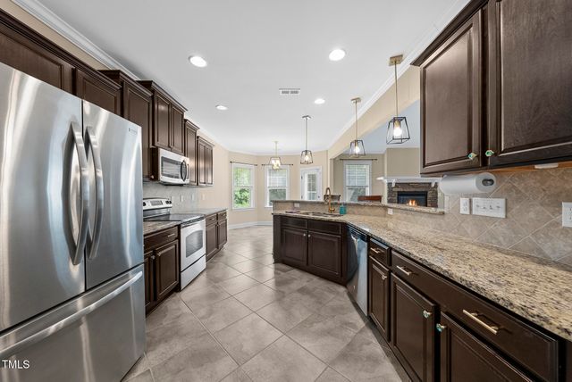 347 Country Mill Way, Fuquay Varina, NC 27526