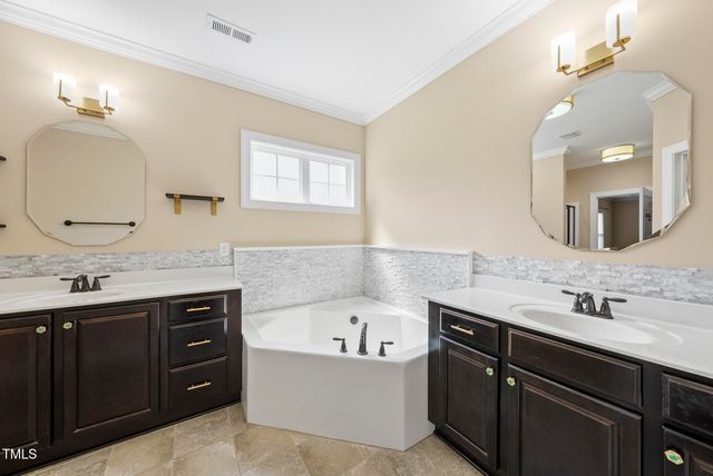 347 Country Mill Way, Fuquay Varina, NC 27526