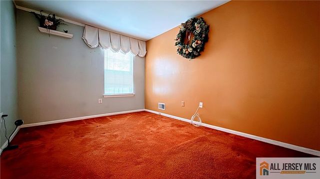 13 Powell Court 24, Hightstown, NJ 08520