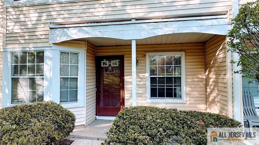 13 Powell Court 24, Hightstown, NJ 08520