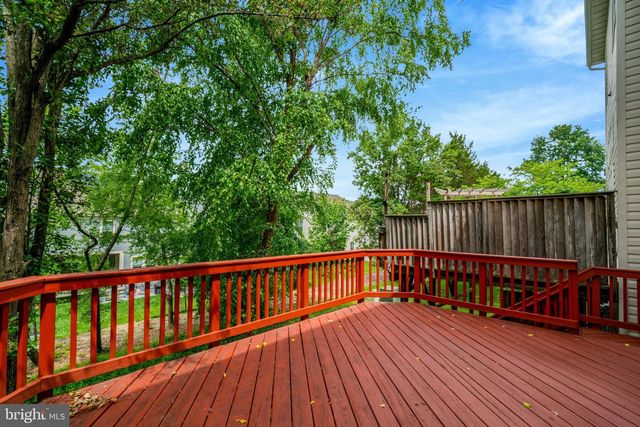 2916 MAINSTONE DR, Fairfax, VA 22031