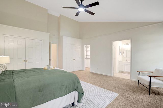 2916 MAINSTONE DR, Fairfax, VA 22031