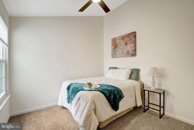 2916 MAINSTONE DR, Fairfax, VA 22031