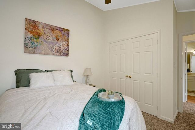 2916 MAINSTONE DR, Fairfax, VA 22031