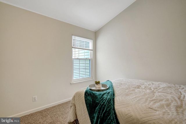2916 MAINSTONE DR, Fairfax, VA 22031