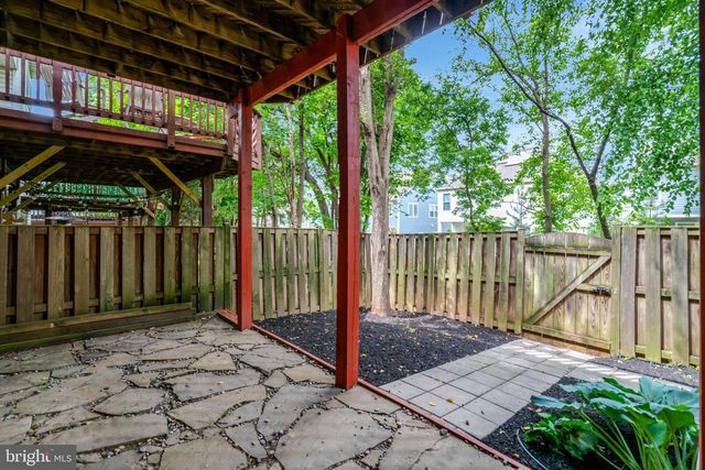 2916 MAINSTONE DR, Fairfax, VA 22031