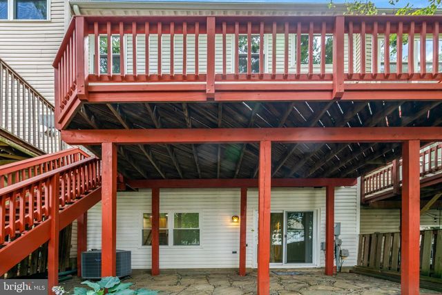 2916 MAINSTONE DR, Fairfax, VA 22031