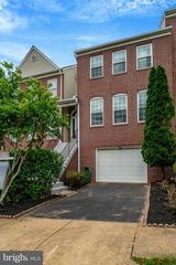 2916 MAINSTONE DR, Fairfax, VA 22031