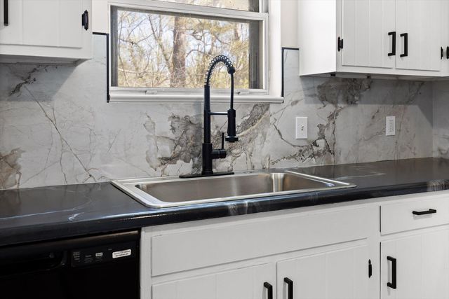 6106 Lottie Lane, Chattanooga, TN 37416