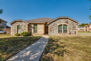 923 Blue Quail Run, Glenn Heights, TX 75154