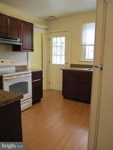 5945 FRANCONIA RD, Alexandria, VA 22310