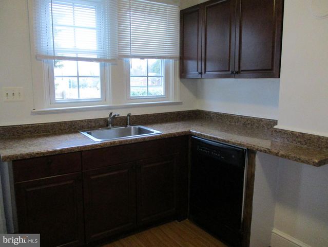 5945 FRANCONIA RD, Alexandria, VA 22310