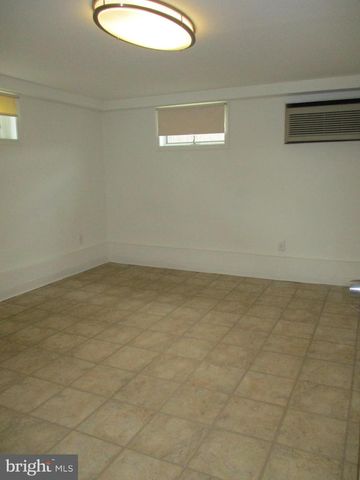 5945 FRANCONIA RD, Alexandria, VA 22310