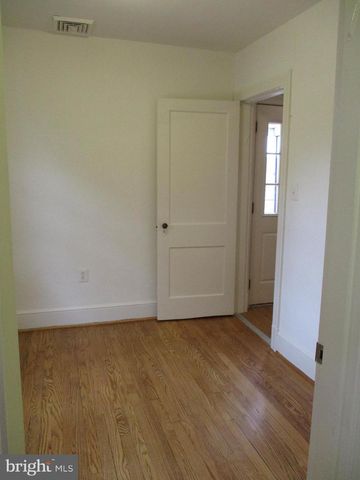 5945 FRANCONIA RD, Alexandria, VA 22310