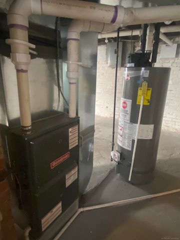 5766 Parker Street, Detroit, MI 48213