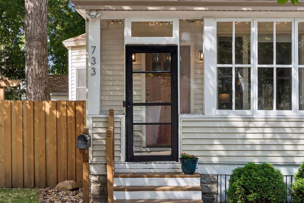 733 Tatum Street, Saint Paul, MN 55104 — photo 4