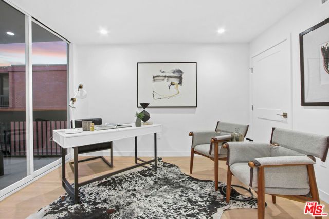1025 Ocean Avenue 302, Santa Monica, CA 90403