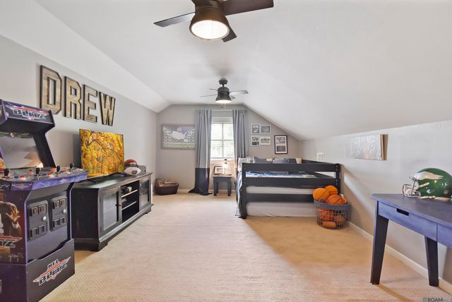 12030 Chester Dr, Baton Rouge, LA 70810