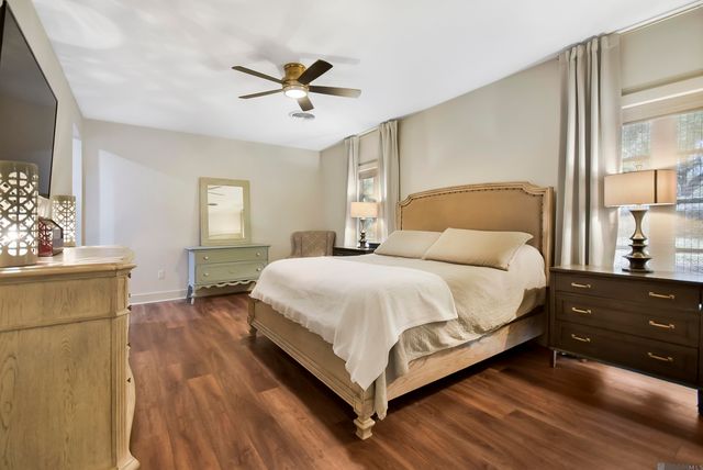 12030 Chester Dr, Baton Rouge, LA 70810