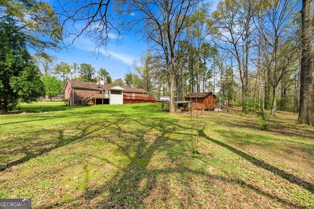 64 Timberland Court, Gay, GA 30218