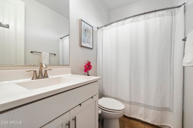 4050 S THISTLE Drive, Chandler, AZ 85248