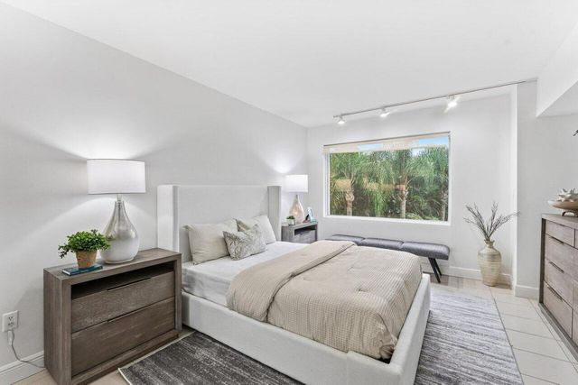 44 Cocoanut Row 120b, Palm Beach, FL 33480