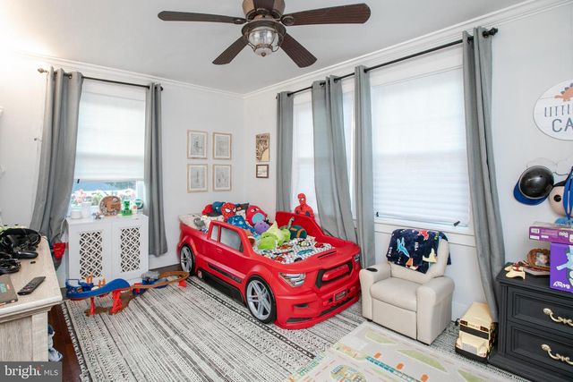 5 EATON AVE, Hamilton, NJ 08619