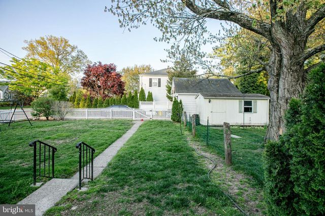5 EATON AVE, Hamilton, NJ 08619