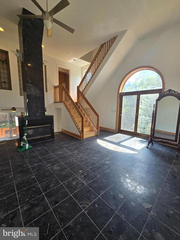 793 S FRONT ST, Philadelphia, PA 19147