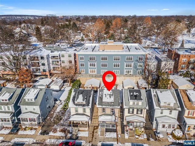 18 Hilton Avenue, Maplewood, NJ 07040