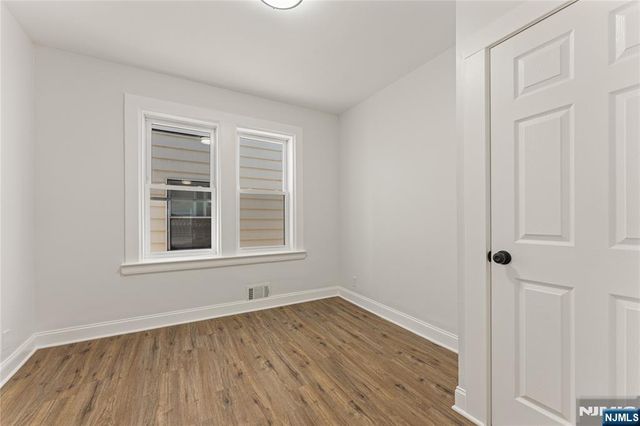 18 Hilton Avenue, Maplewood, NJ 07040