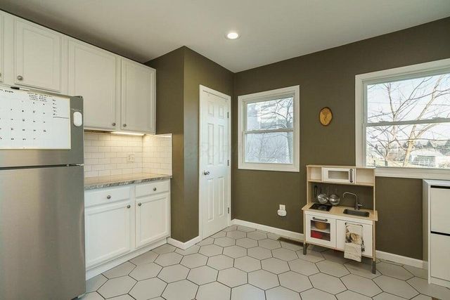 866-870 Northwest Boulevard, Columbus, OH 43212