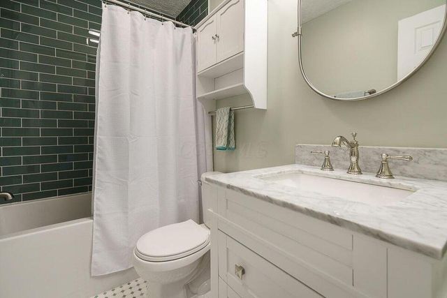 866-870 Northwest Boulevard, Columbus, OH 43212