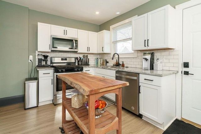 866-870 Northwest Boulevard, Columbus, OH 43212