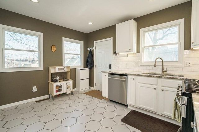 866-870 Northwest Boulevard, Columbus, OH 43212