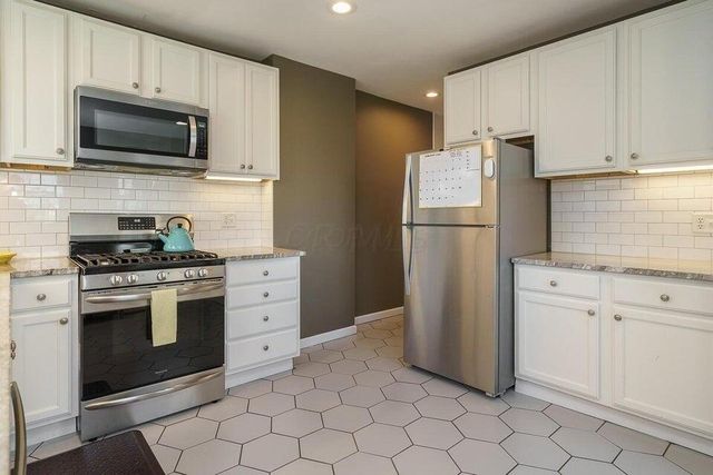 866-870 Northwest Boulevard, Columbus, OH 43212