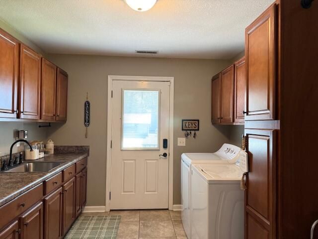 15 Taylor Street, Summerville, GA 30747