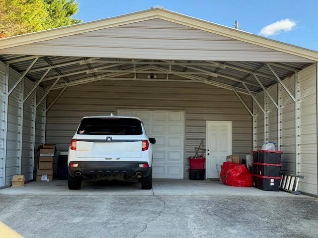 15 Taylor Street, Summerville, GA 30747