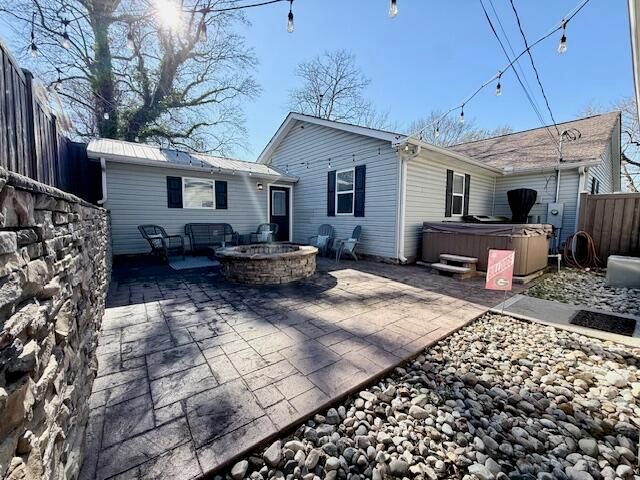 15 Taylor Street, Summerville, GA 30747