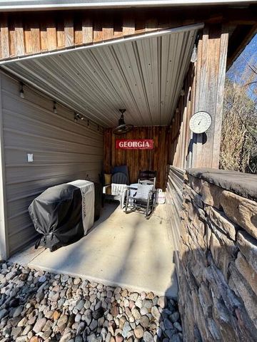 15 Taylor Street, Summerville, GA 30747