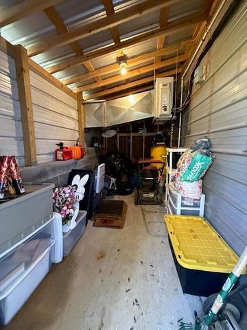 15 Taylor Street, Summerville, GA 30747