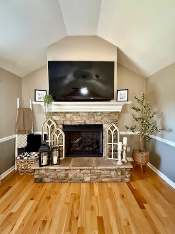 15 Taylor Street, Summerville, GA 30747