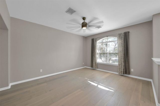 9222 Sunlight Oak Lane, Houston, TX 77070