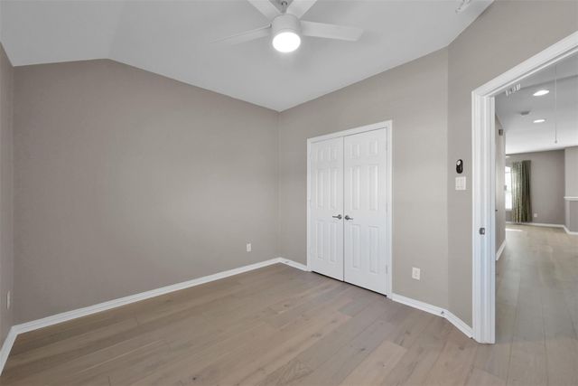 9222 Sunlight Oak Lane, Houston, TX 77070