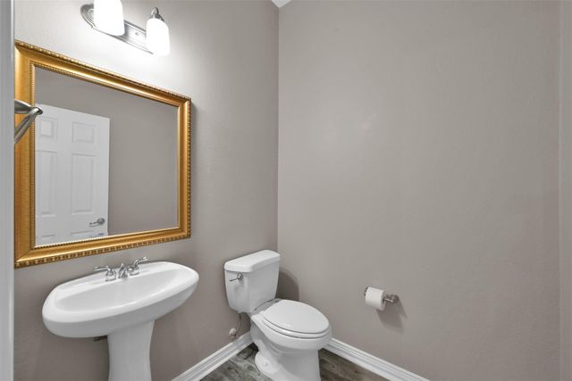 9222 Sunlight Oak Lane, Houston, TX 77070