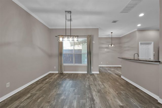 9222 Sunlight Oak Lane, Houston, TX 77070