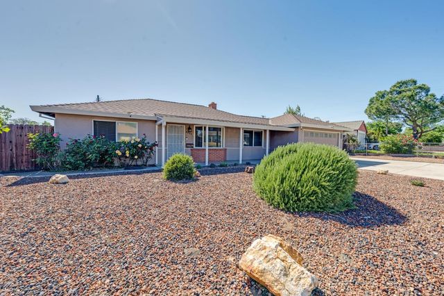 6209 Channing Dr, North Highlands, CA 95660