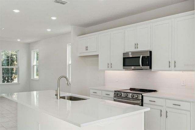 4283 DARBY COURT, Eustis, FL 32736