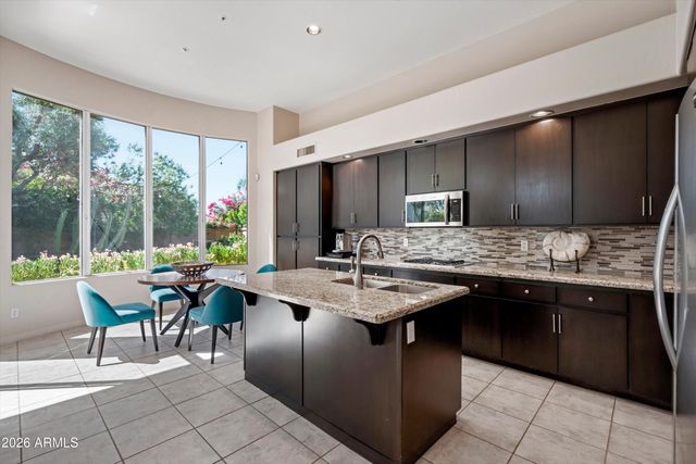 11847 E DEL TIMBRE Drive, Scottsdale, AZ 85259