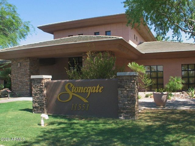 11847 E DEL TIMBRE Drive, Scottsdale, AZ 85259